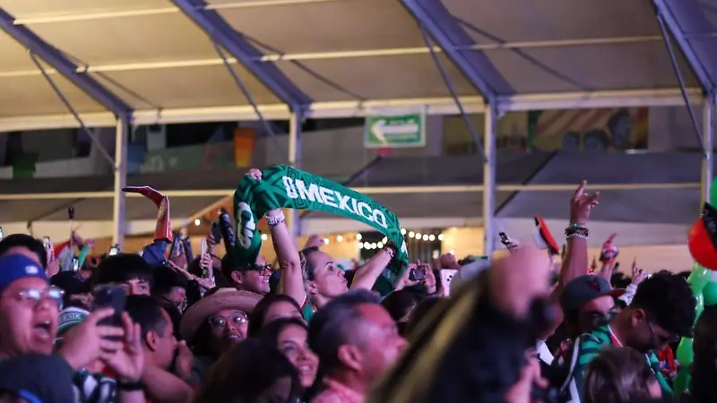 Gran ambiente en la Corrigidora